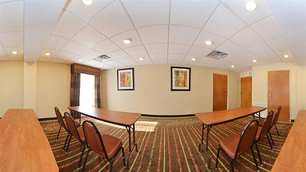 Holiday Inn Express Atlanta-Stone Mountain By Ihg Exterior photo