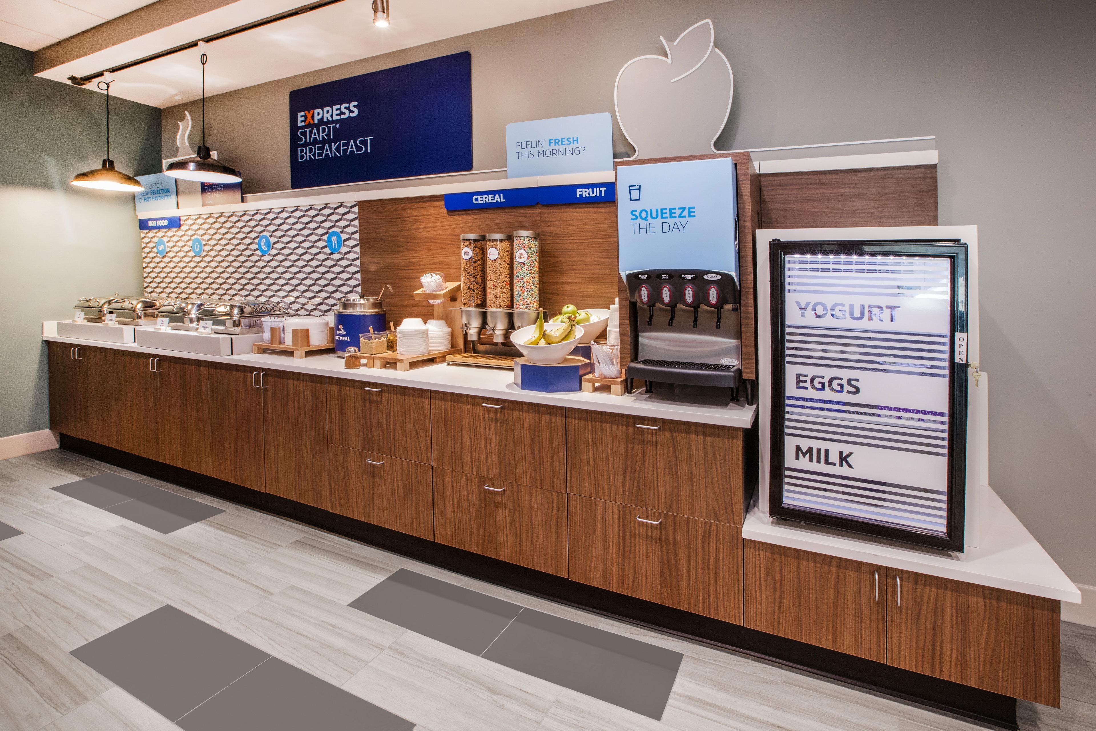 Holiday Inn Express Atlanta-Stone Mountain By Ihg Exterior photo