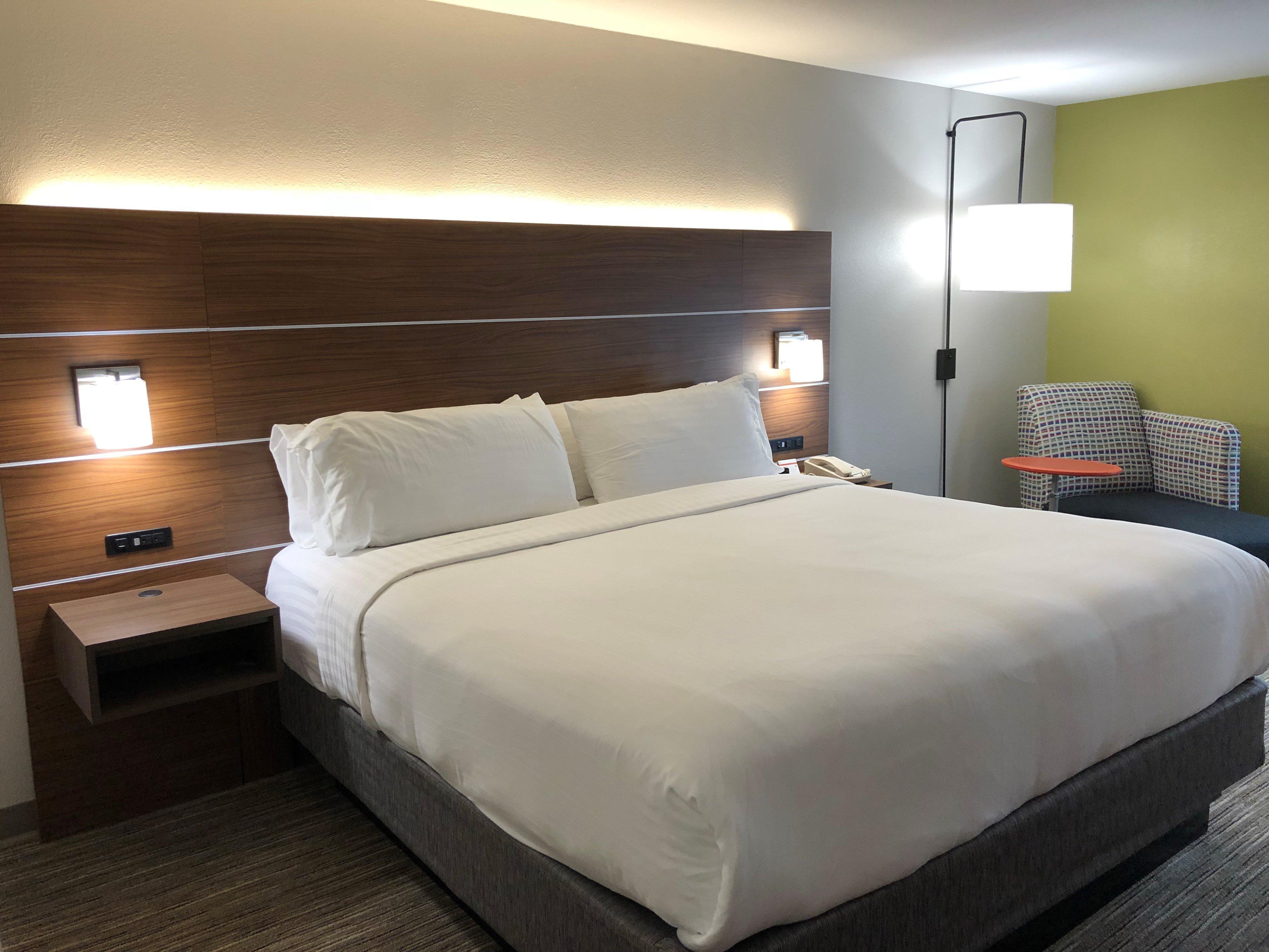 Holiday Inn Express Atlanta-Stone Mountain By Ihg Exterior photo