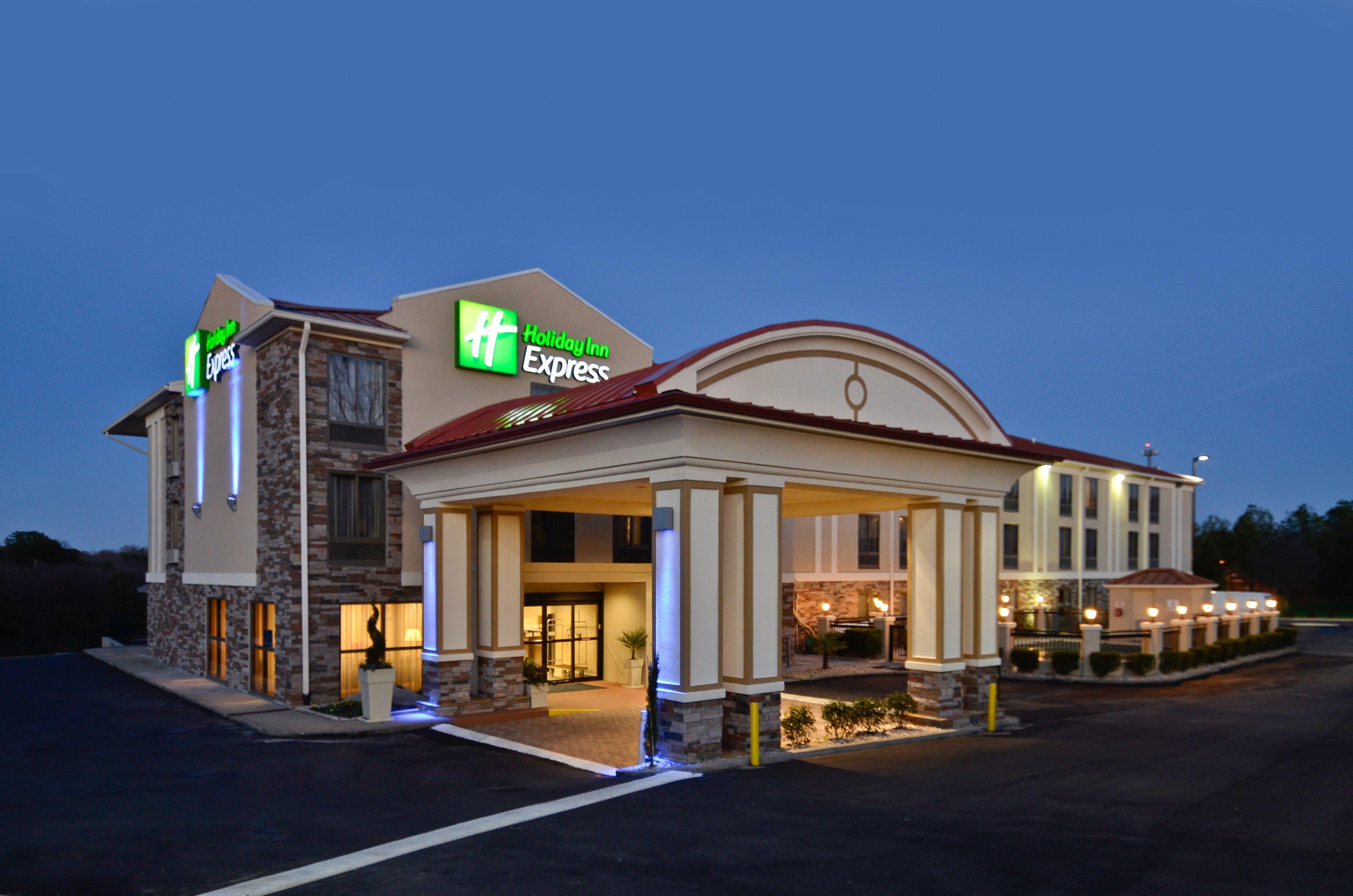 Holiday Inn Express Atlanta-Stone Mountain By Ihg Exterior photo